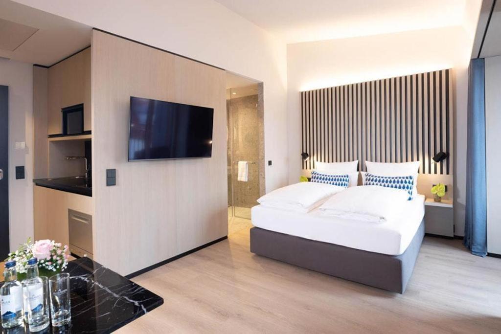 Hotel Tulip Near Delhi Airport New Delhi Ngoại thất bức ảnh